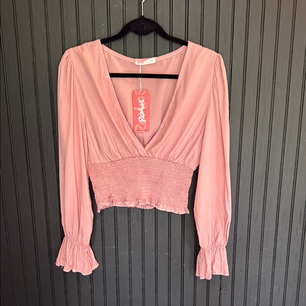 ROMWE Pink Long Sleeve Smocked Crop Blouse